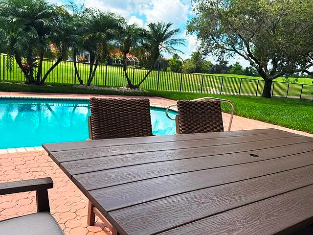 8387 Ironhorse Ct — Photo 25