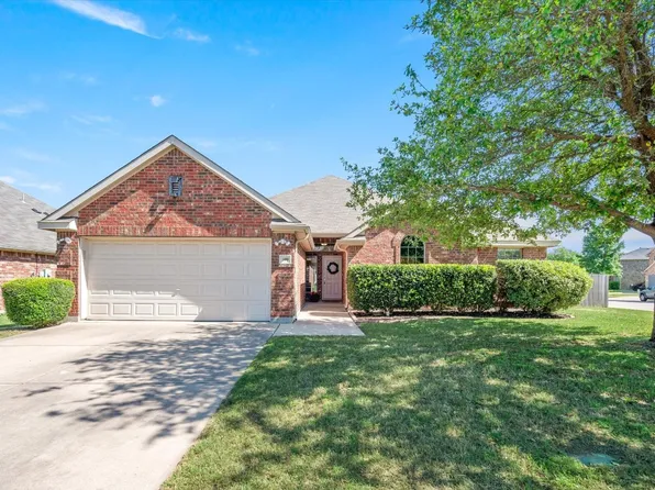 600 Cliffmere Dr, Arlington, TX 76002