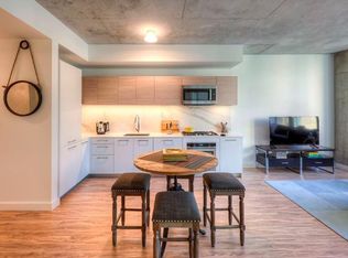 50 N Des Plns, Chicago, IL 60661