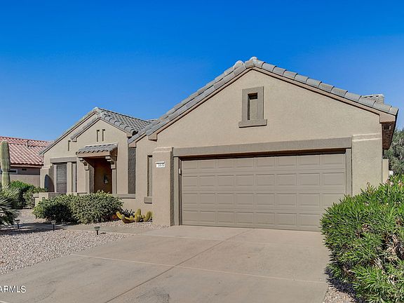 3rd image of 15532 W CORAL POINTE Drive