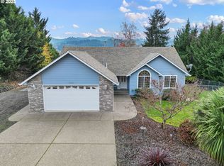 1732 E 6th Ave, Sutherlin, OR 97479