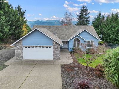 1732 E 6th Ave, Sutherlin, OR, 97479