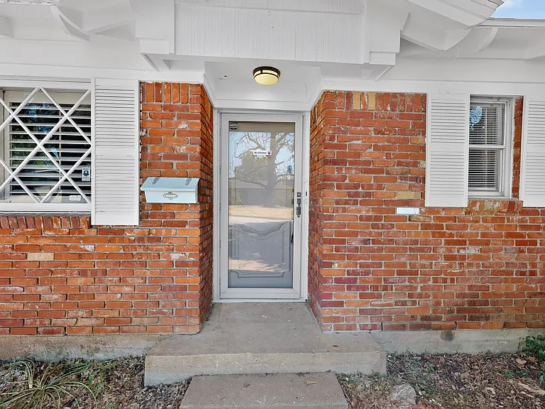 3117 Sonora Trl — Photo 3