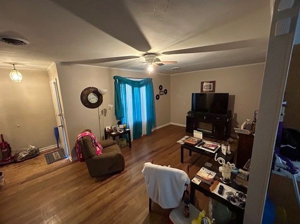 612 Coventry Cir, Moultrie, GA 31768