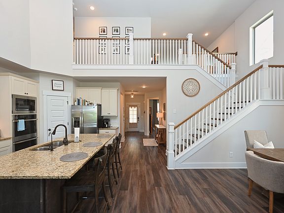 2nd image of 307 Griffin Ln