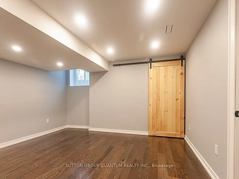 1599 Hallstone Rd — Photo 32