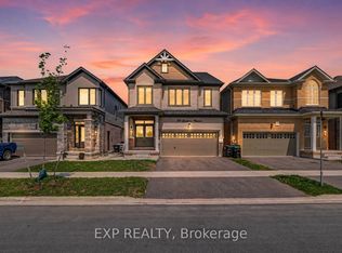 108 Durham Ave, Barrie, ON L9J 0L8
