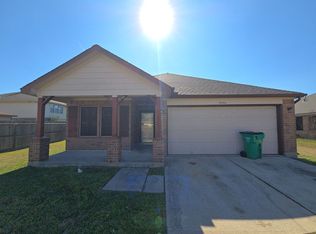5006 Mill Creek Dr, Baytown, TX 77521