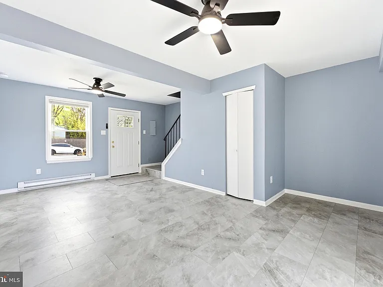 79 Edinshire Rd — Photo 4