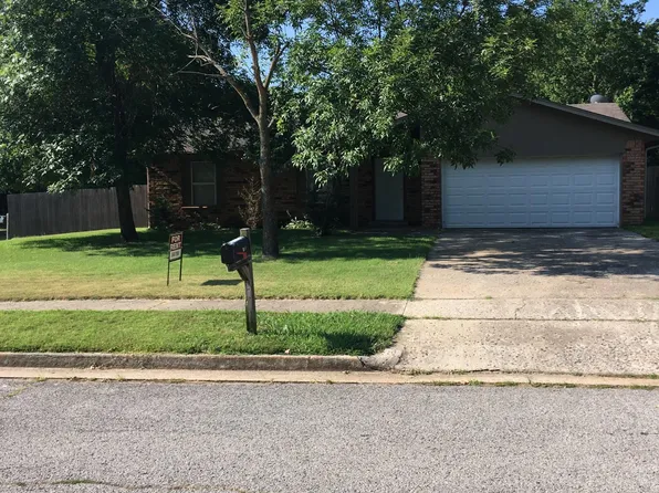 513 E Waco St, Broken Arrow, OK 74011