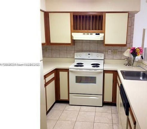 4th image of 2445 SW 18th Ter APT 908