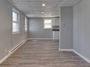 5936 Grover St #2, Omaha, NE 68106
