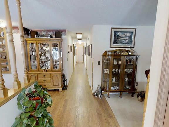 2nd image of 1020 Campbell Ave