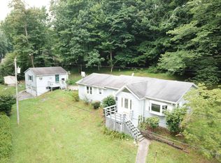 120 Pounds Hollow Rd, Morgantown, WV 26508