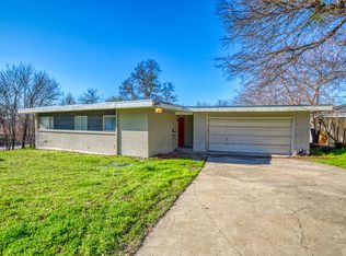 4124 Micki Lynn Ave, Fort Worth, TX 76107