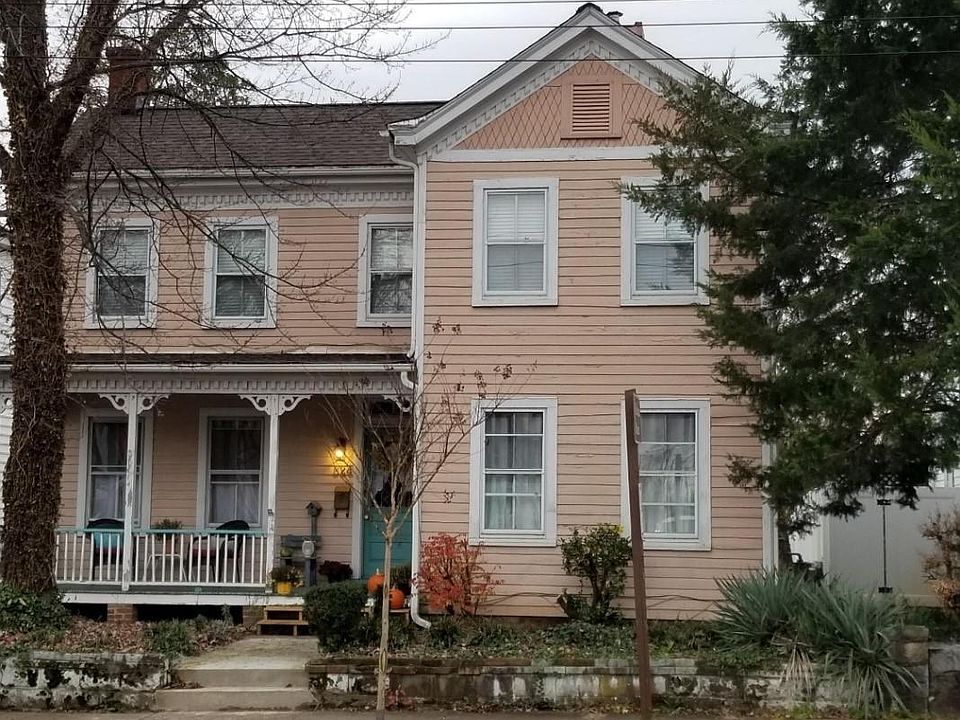 1st image of 824 Lafayette Blvd