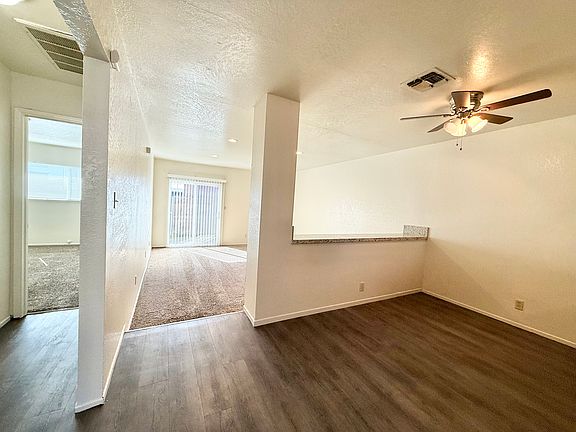 3rd image of 411 N Lincoln Ave Unit A