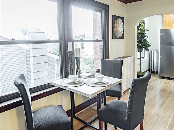 5th image of 2328 10th Ave E APT 205