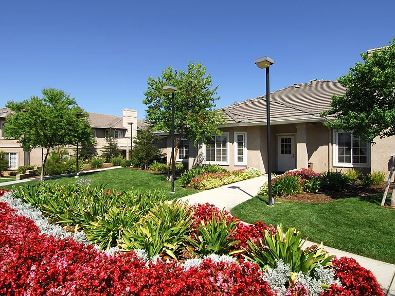 Leasing Office