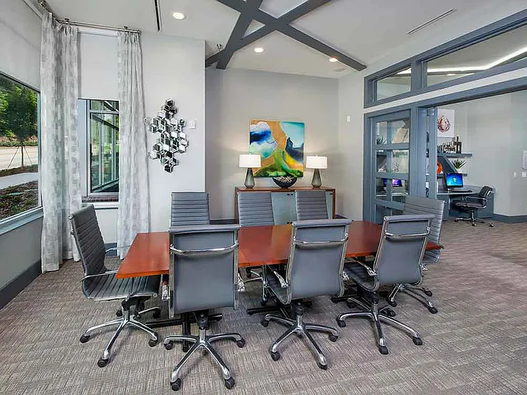 AMLI Piedmont Heights — Photo 26