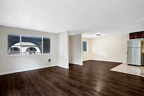 2406 N St NE #D Photo 1