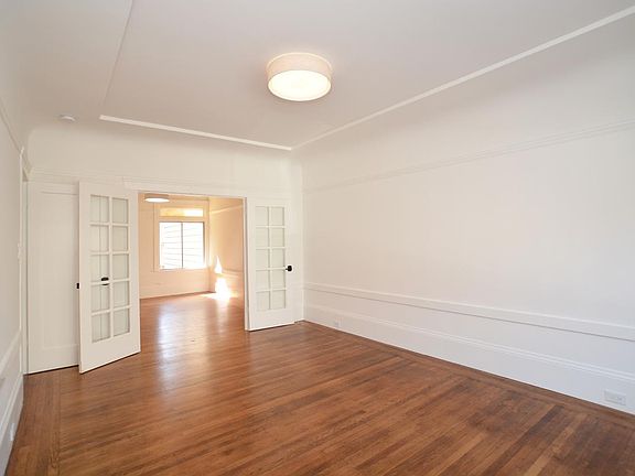 2nd image of 445 Ashbury St #1