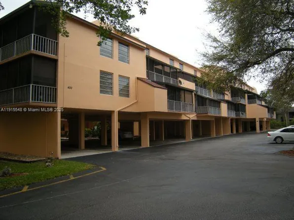 400 Commodore Dr APT 108, Fort Lauderdale, FL 33325