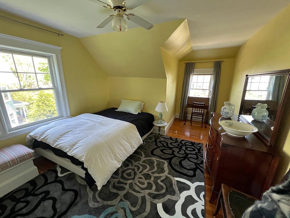 42 Barnard Ave #2, Watertown, MA 02472 | Zillow