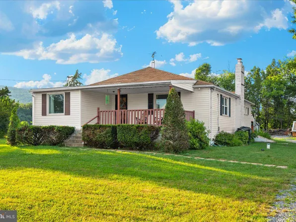 6704 Putman Rd, Thurmont, MD 21788