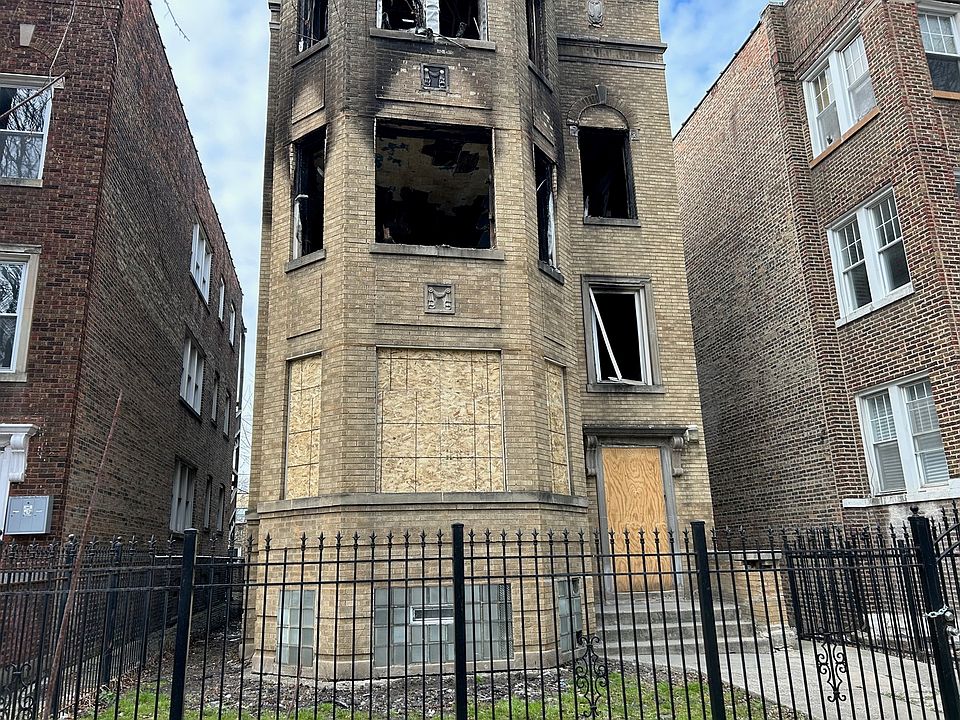 1st image of 8220 S Maryland Ave