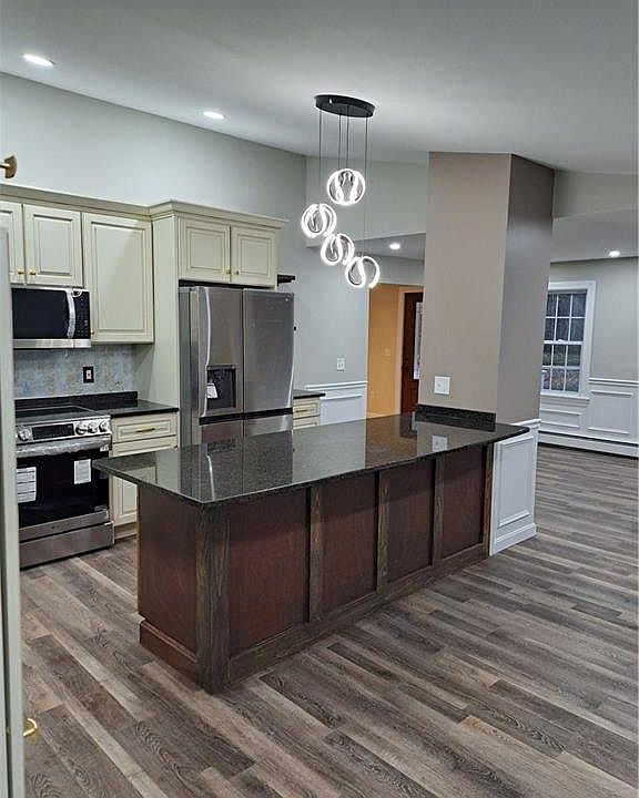 23 Rocky Hill Rd, Scituate, RI 02857 Zillow