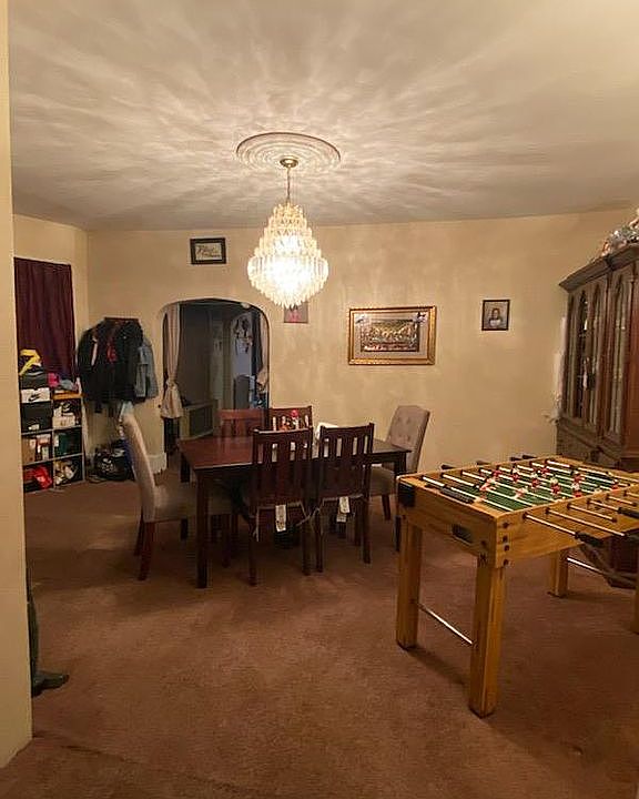 1st image of 304 William St