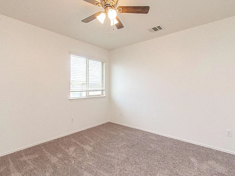 7003 Osbaldo Dr — Photo 15