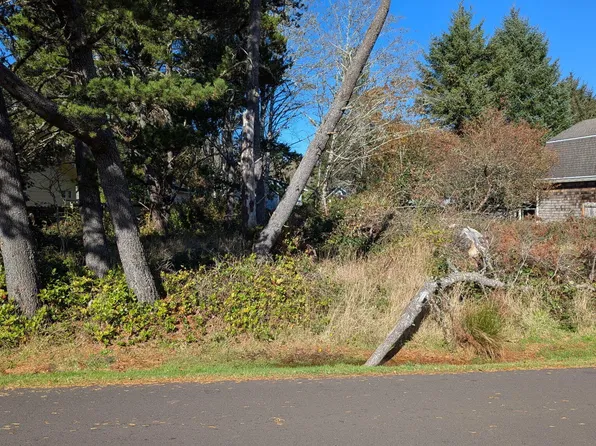 Tl 13000 Northwest Est, Seal Rock, OR 97376