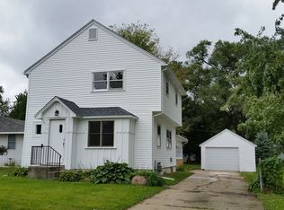 7601 Grenville St, Machesney Park, IL 61115