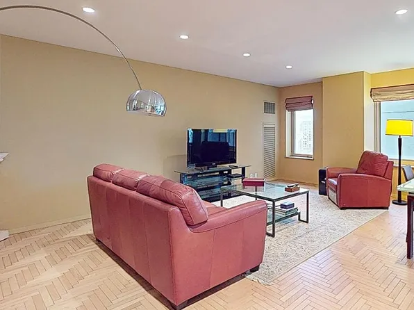 106 Central Park S APT 25C, New York, NY 10019