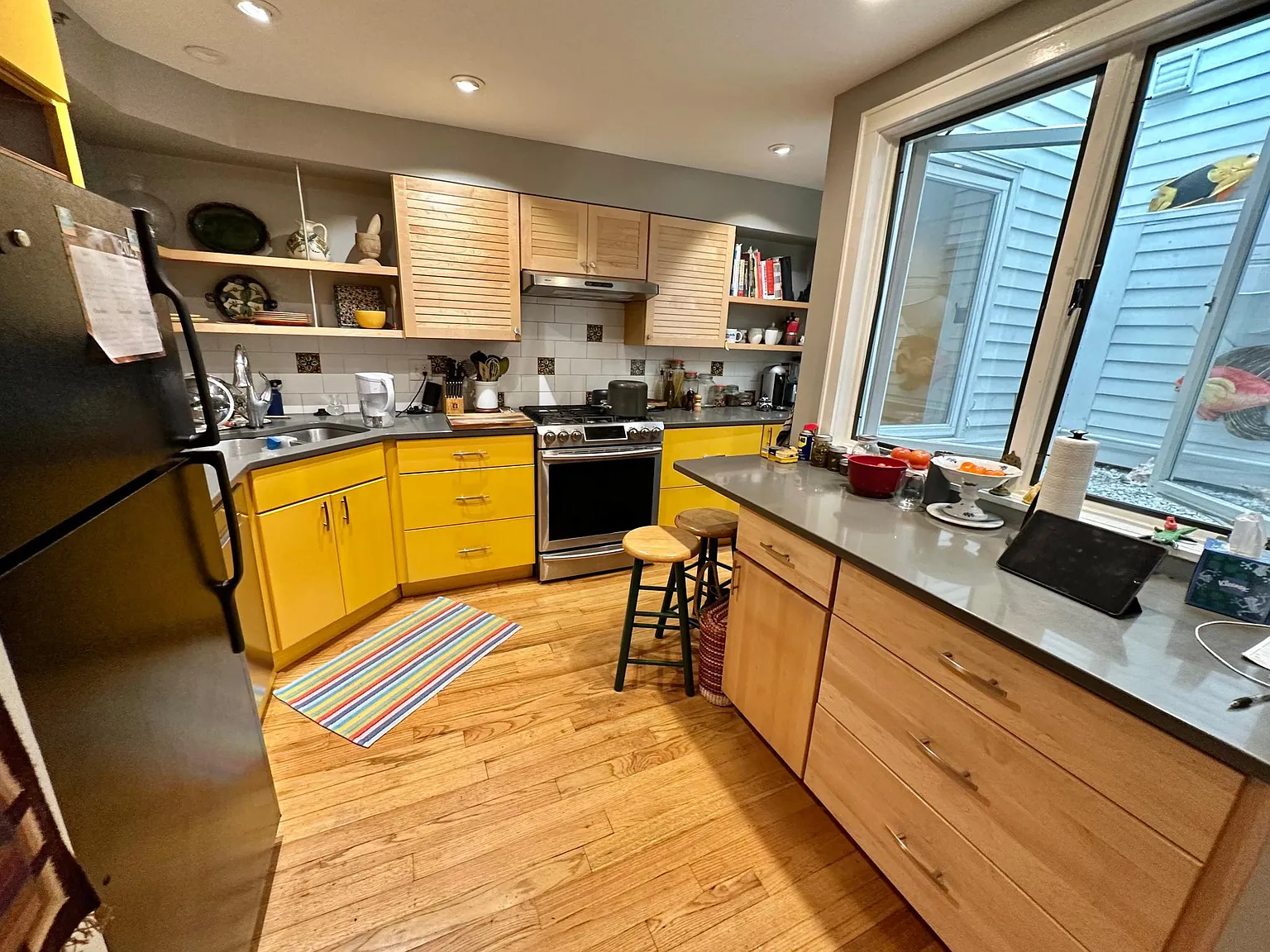 2 bed, 1600 sqft, $2,600 — Photo 4