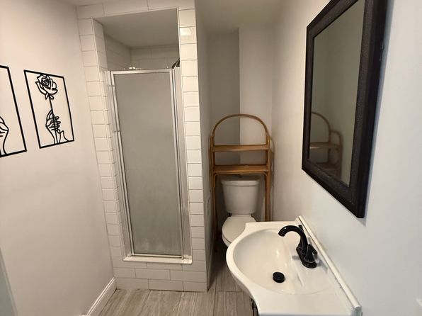 1015 W Hamilton St FLOOR 3