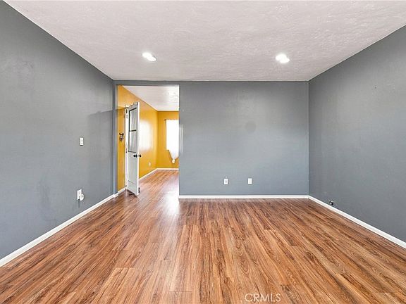 4th image of 1437 W I St