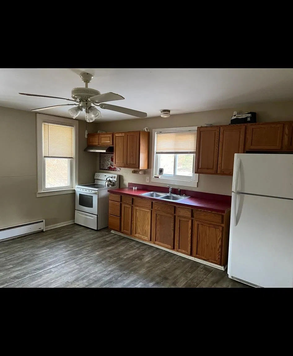 538 Mountain Ave — Photo 3