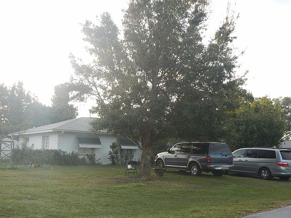 3rd image of 11 California Ave