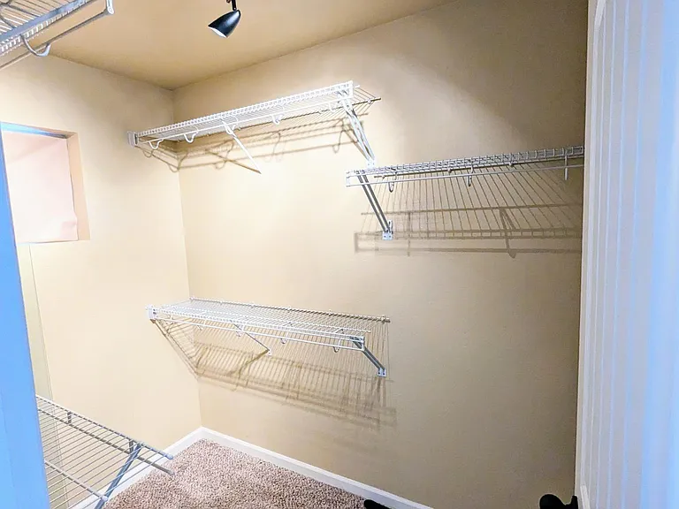246 Primrose Dr — Photo 11