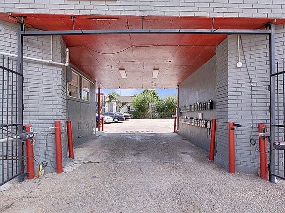 3rd image of 1937 Saint Ann St APT 112