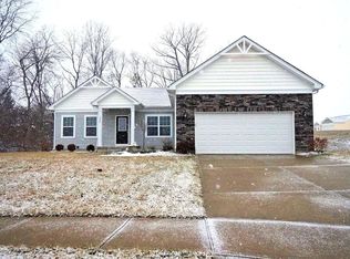 1033 Hubbell Ct, Lebanon, OH 45036