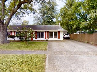 803 S Duncan Rd, Champaign, IL 61821