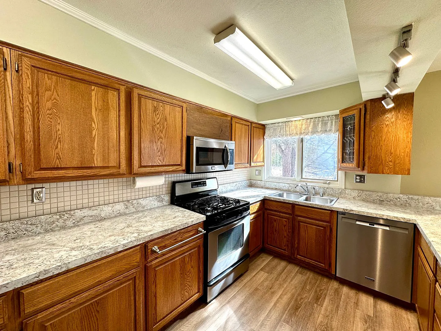 Like New Remodel! — Photo 4
