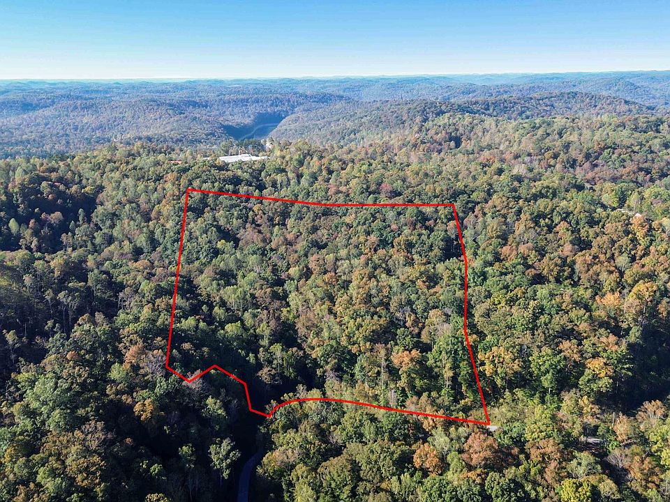 1st image of 681 Stoneybrook Rd