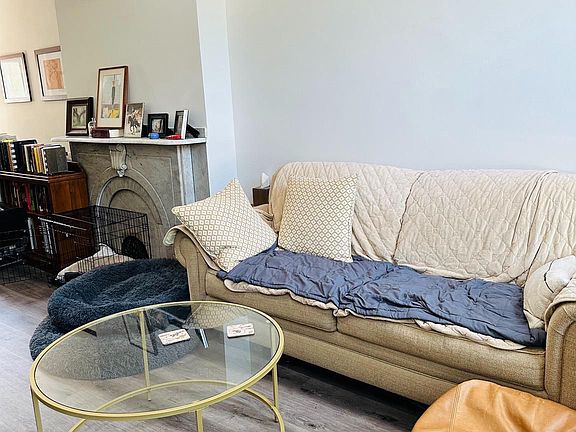 5th image of 2218 Fairmount Ave #1
