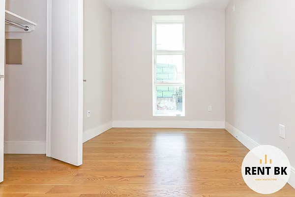 Rented by RENTBK LLC | media 7