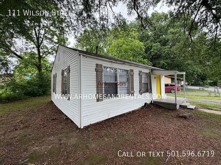 111 Wilson St — Photo 11